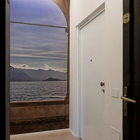 Exclusive - Center - - Near Station * Комо