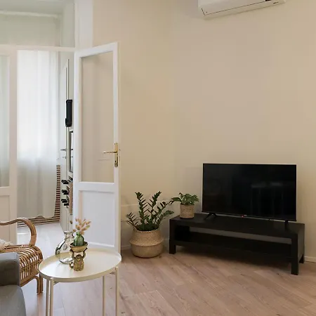 Апартаменты Exclusive - Center - - Near Station Комо