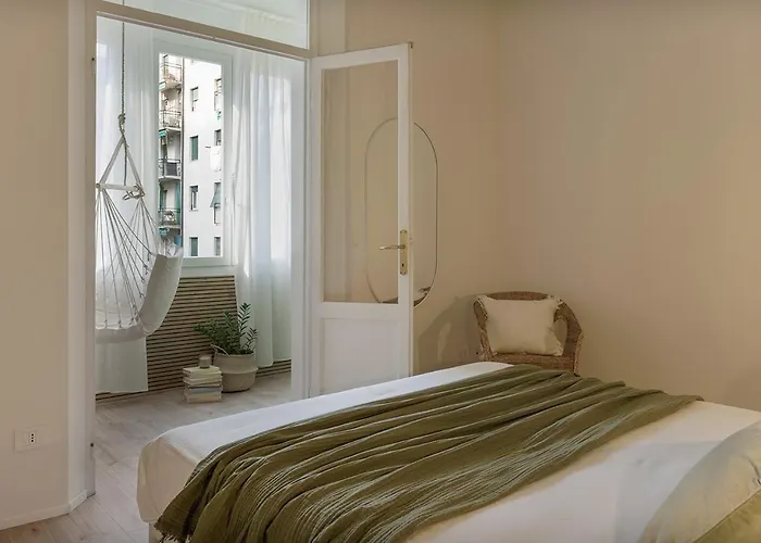 Exclusive - Center - - Near Station * Como